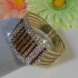 Black Amethyst & CZ Hinged Bangle Bracelet A